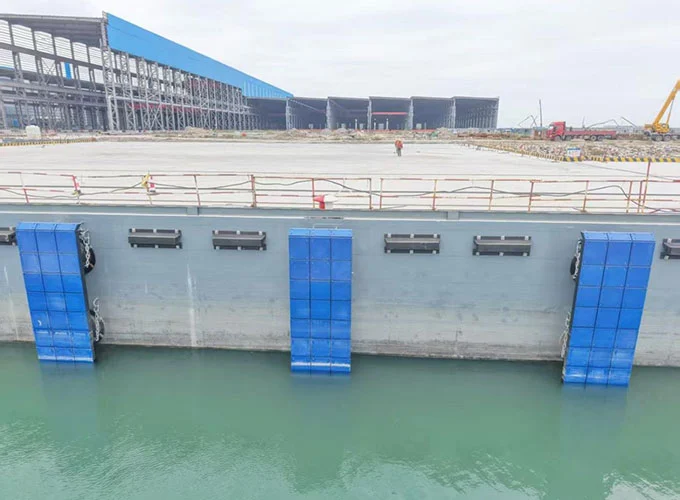 Hoe beschermen massief rubberen spatborden met hoge elasticiteit maritieme constructies?